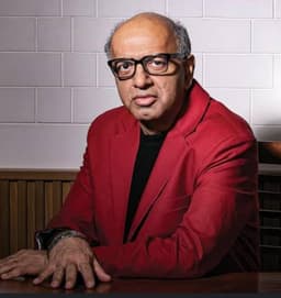 Sanjeev Bikhchandani